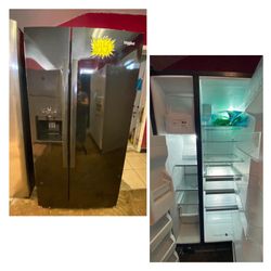 Whirlpool 2 door Refrigerator