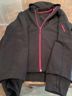 Jacket  Women’s By Mondetta  Large  🖤Black  Hooded  2 Pocket  With Fleece Lining  With red Zip And on Sleeve   Large  Gently Worn  