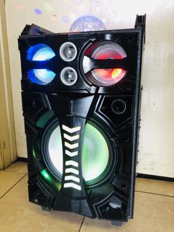 THIS IS A STORE!! Equipo con bocina 10" ESPECIAL PRECIO FIJO// Bluetooth speaker with a 10" woofer *FIRM PRICE*