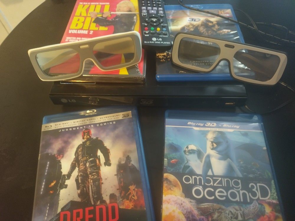 Excellent 3D Blu-Ray play With Four Movies
