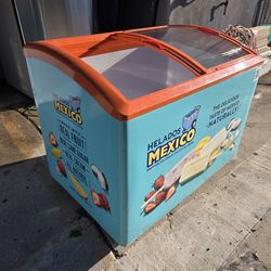 Hiron SD-325 Chest Freezer / Showcase – Commercial Grade