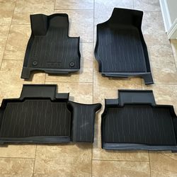 Ford Explorer OEM 2021-2024 Molded Floor Mat Set - New