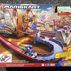 NO CAR Hot Wheels Mario Kart Bowser’s Castle Chaos Track Set