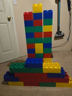 Mega blocks