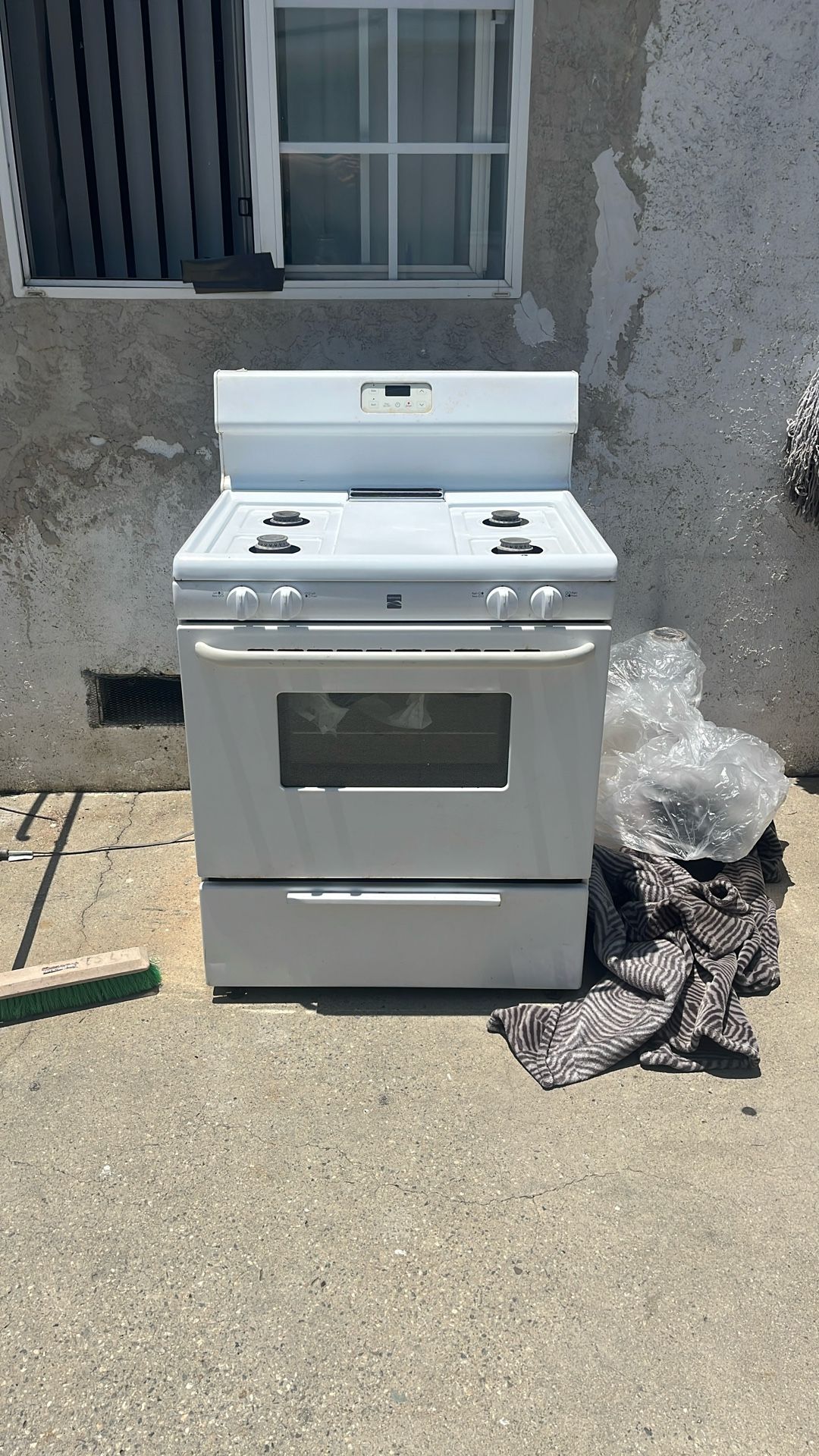 Stove 