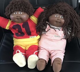 Vintage Cabbage Patch Kids (Pair) w/Documentation