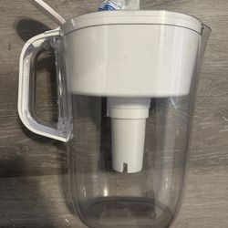 Brita 6 Cup Water Purifier