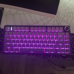 Aula f75 PRO gaming mechanical keyboard wireless or wired