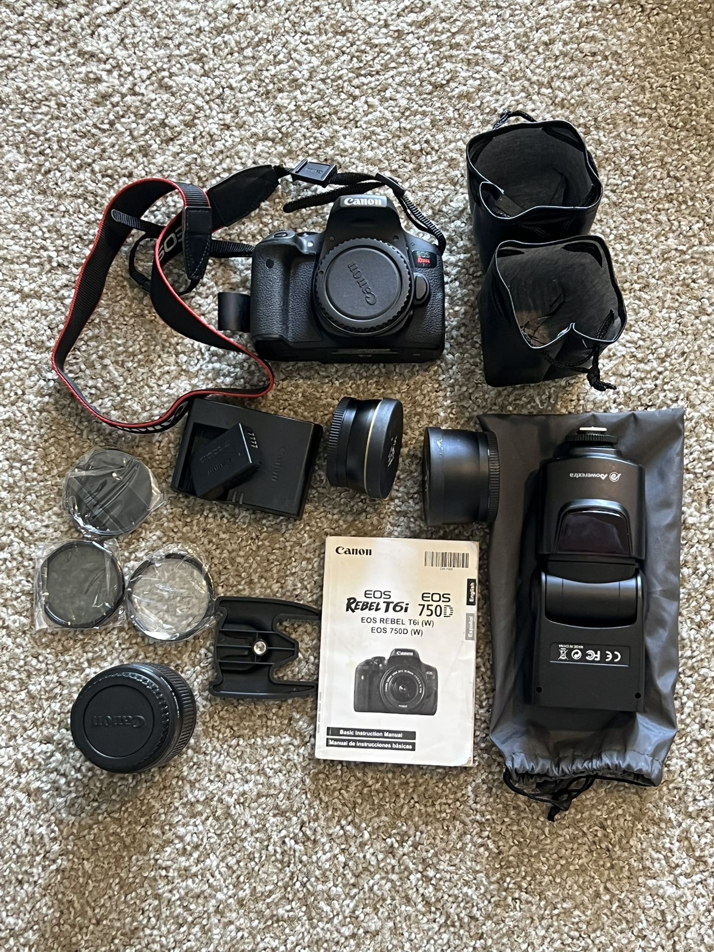 Canon EOS Rebel T6i - EOS 750 (Good Condition / Like New)