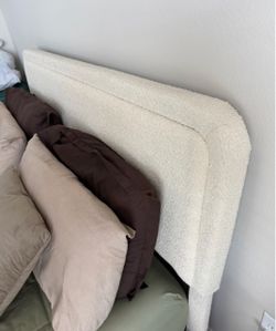 Cream Boucle Upholstered Queen Headboard and Bed Frame