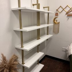 Wall-mounted Book Shelves