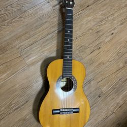 Montana Guitar, Like New