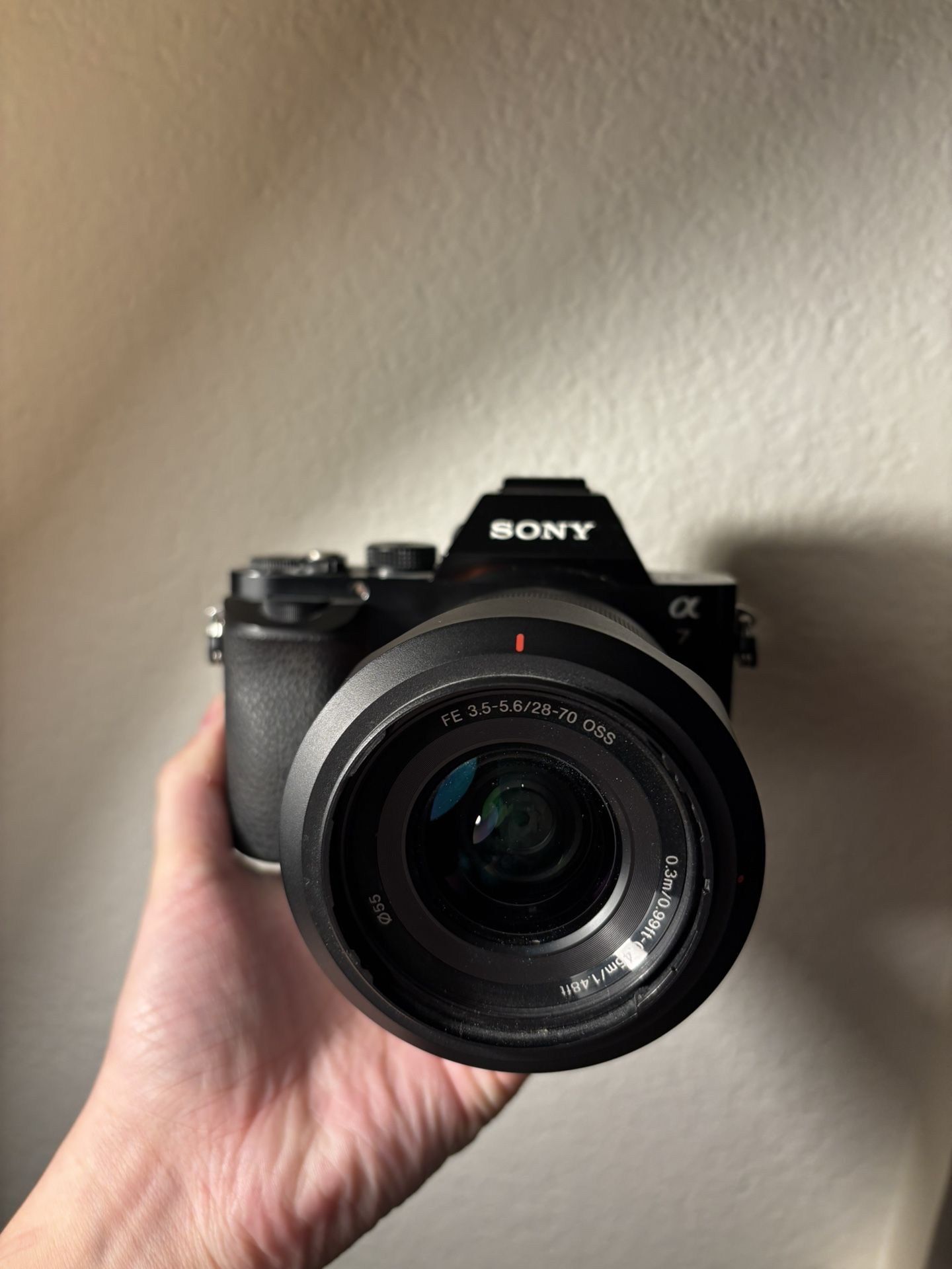 Song A7 Mirrorless Camera 