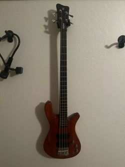 VINTAGE WARWICK BASS