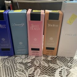 Productos De Avon  $15 Cada Perfume Y Los Shower 3x15