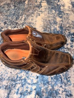 Original Skechers Mens Casual Shoes Size 11.5 Brown Leather Pull On Loafers