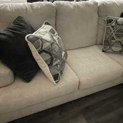 Comfy Living Room Sofa 