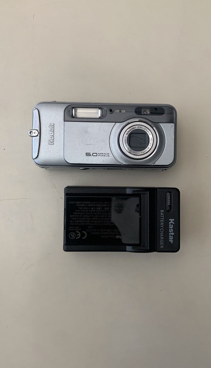 Kodak Easyshare LS753 Digital Camera