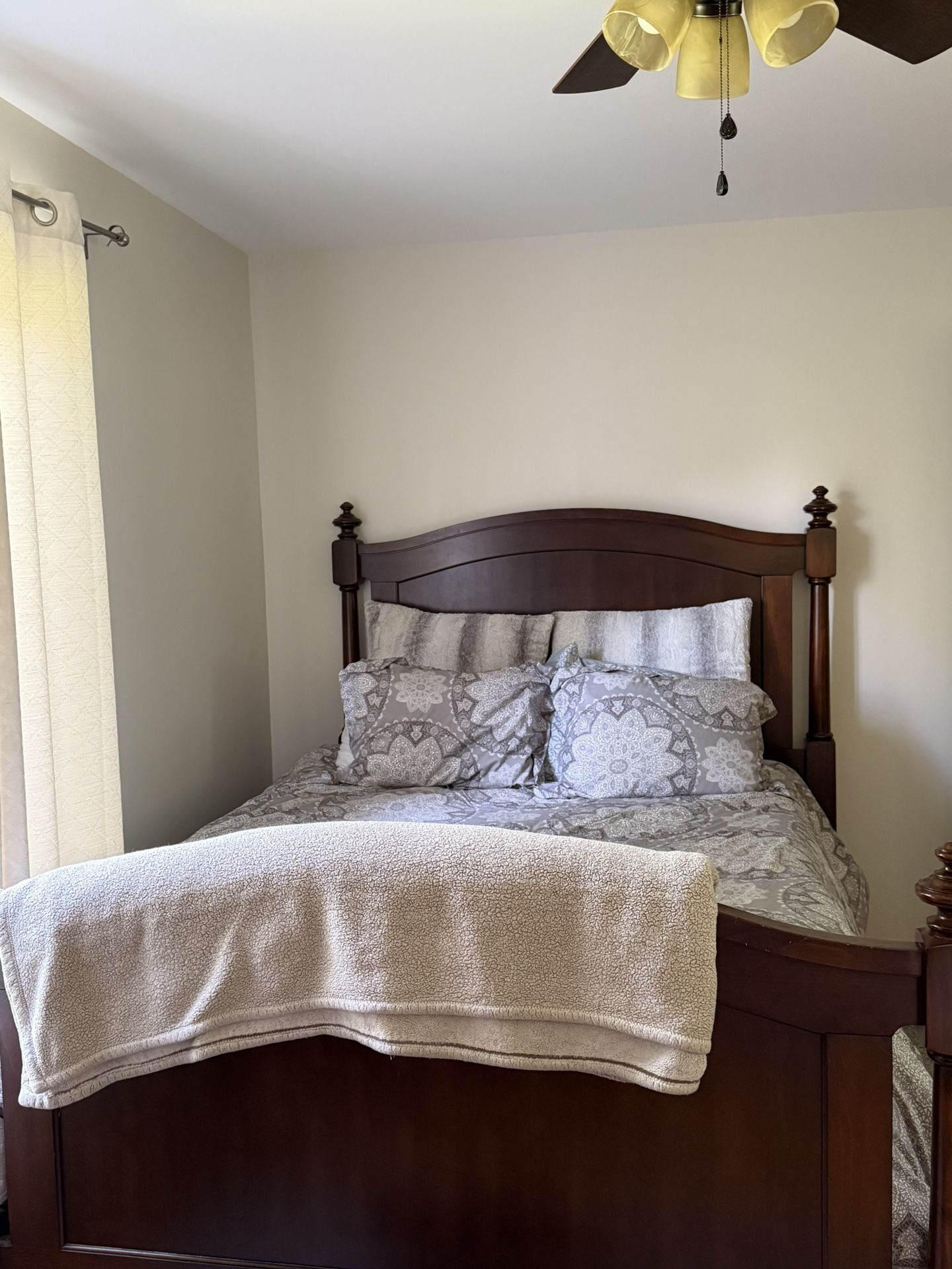 Queen Size Bed Frame With Memory Foam Mattress And Box Spring