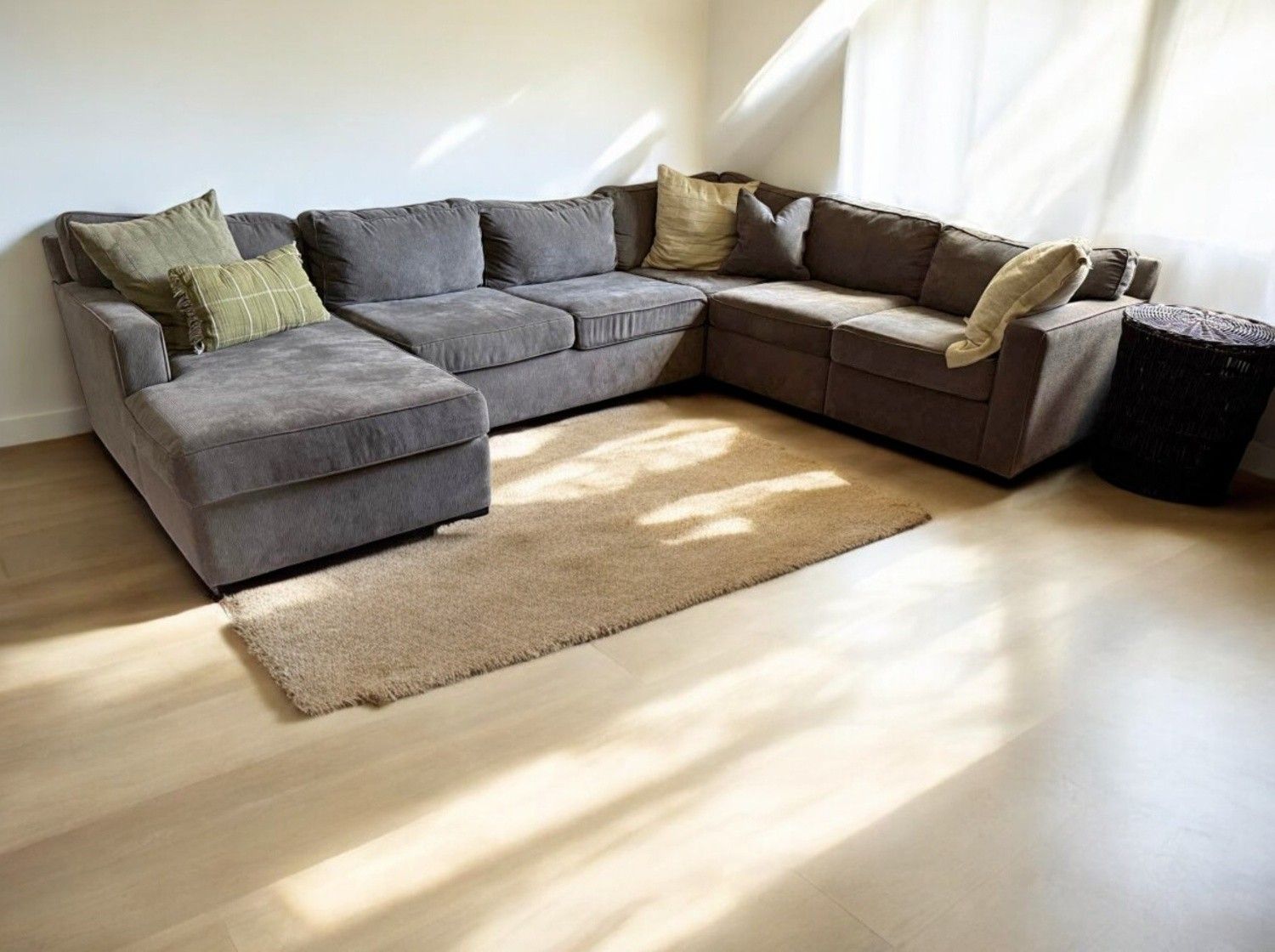 Sectional Sofa by Ashley π DELIVERY AVAILABLE