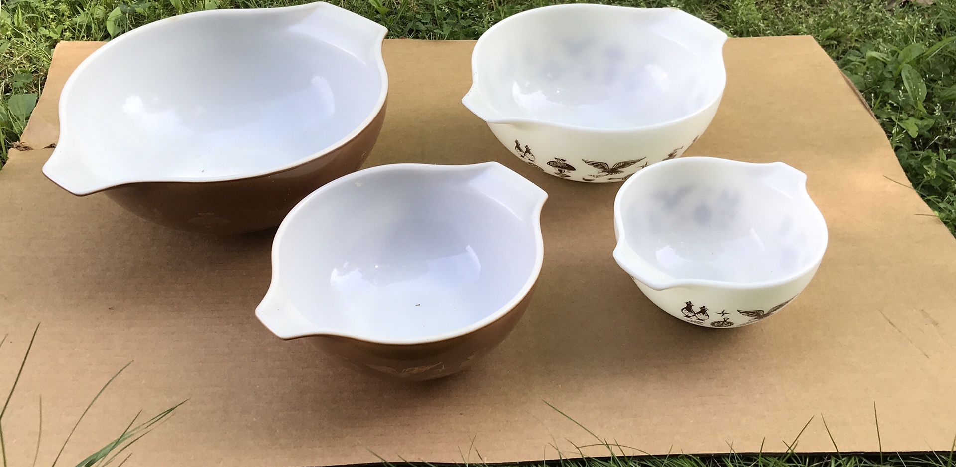 Pyrex Bowl Set