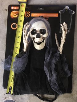 Light up halloween decoration