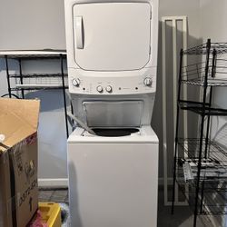 GE Unitized Spacemaker Washer/Dryer