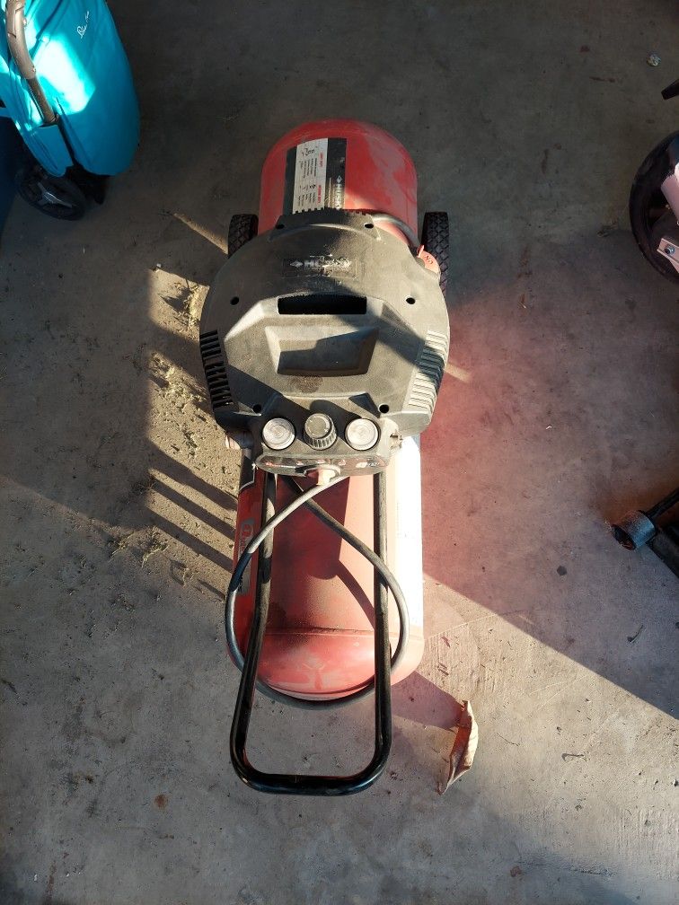 Husky Air Compressor 