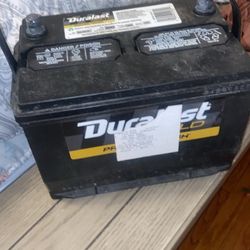 Duralast Gold 800 Watt battery