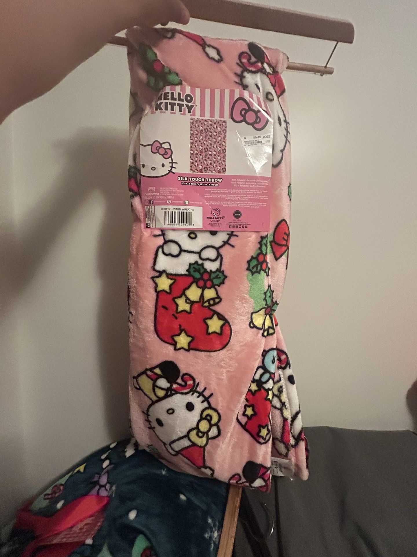 Hello Kitty Blanket