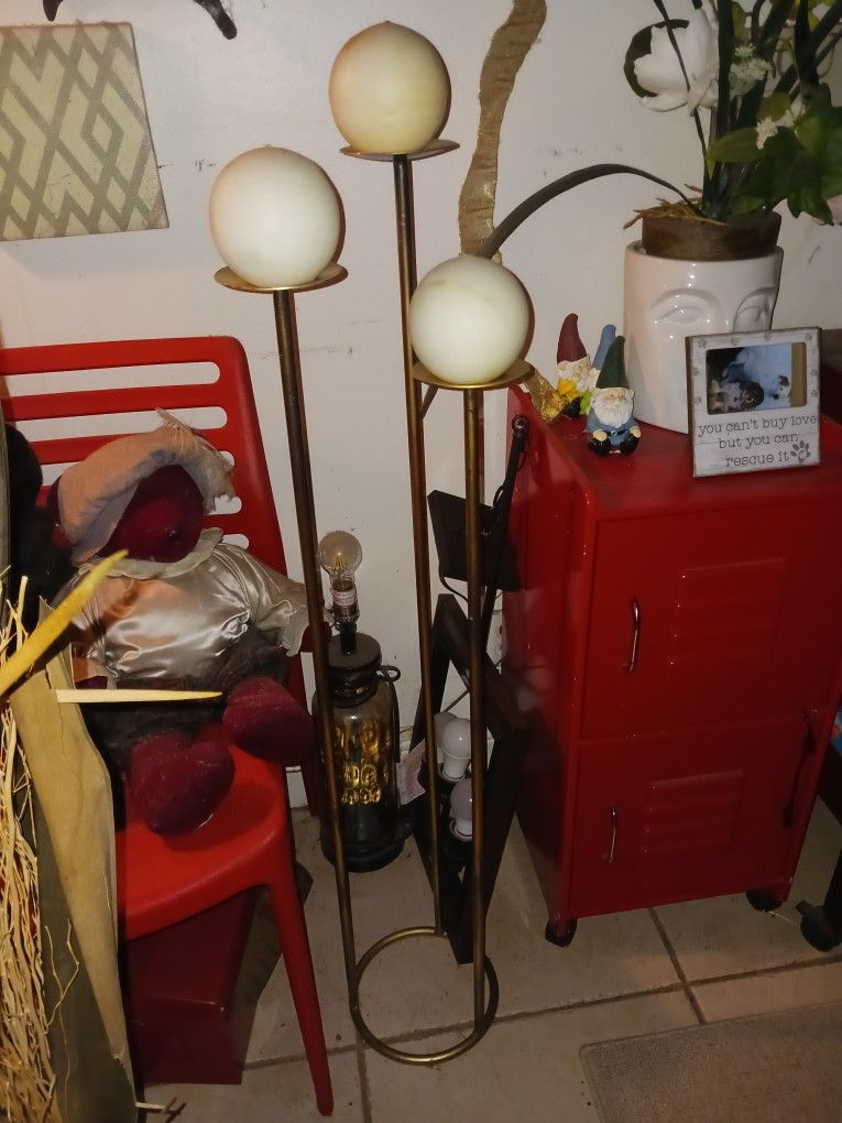 5ft Gold Metal Candle Stands With 3 New Round Candles Paid Almost 50 Just Candles Sell 15 Firm