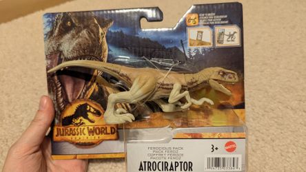 NIB Jurassic World Dominion Atrociraptor 