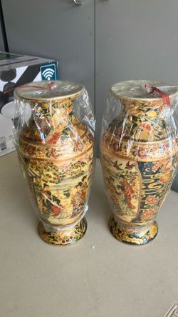 Japanese Royal Salsuma Vase