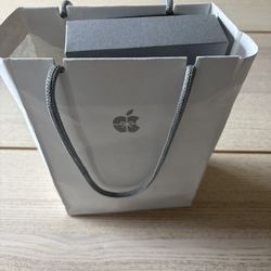 Apple Ultra 3 Titanium ( Black ) 