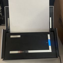 Fujitsu ScanSnap S1500 Document Scanner