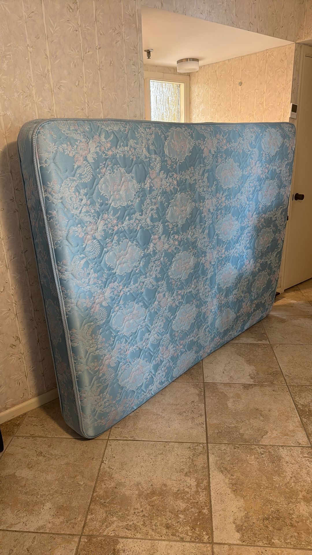 Mattress & Box Spring 