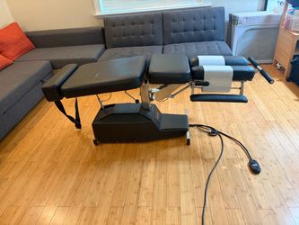 Leander Chiropractic Flexion Distraction Table – Motorized + Elevation + Drop