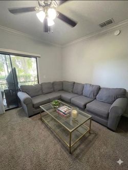 Free delivery gray sectional couch/ sofa. Same day delivery 🚚