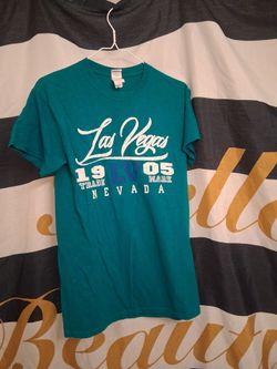 Green T shirt