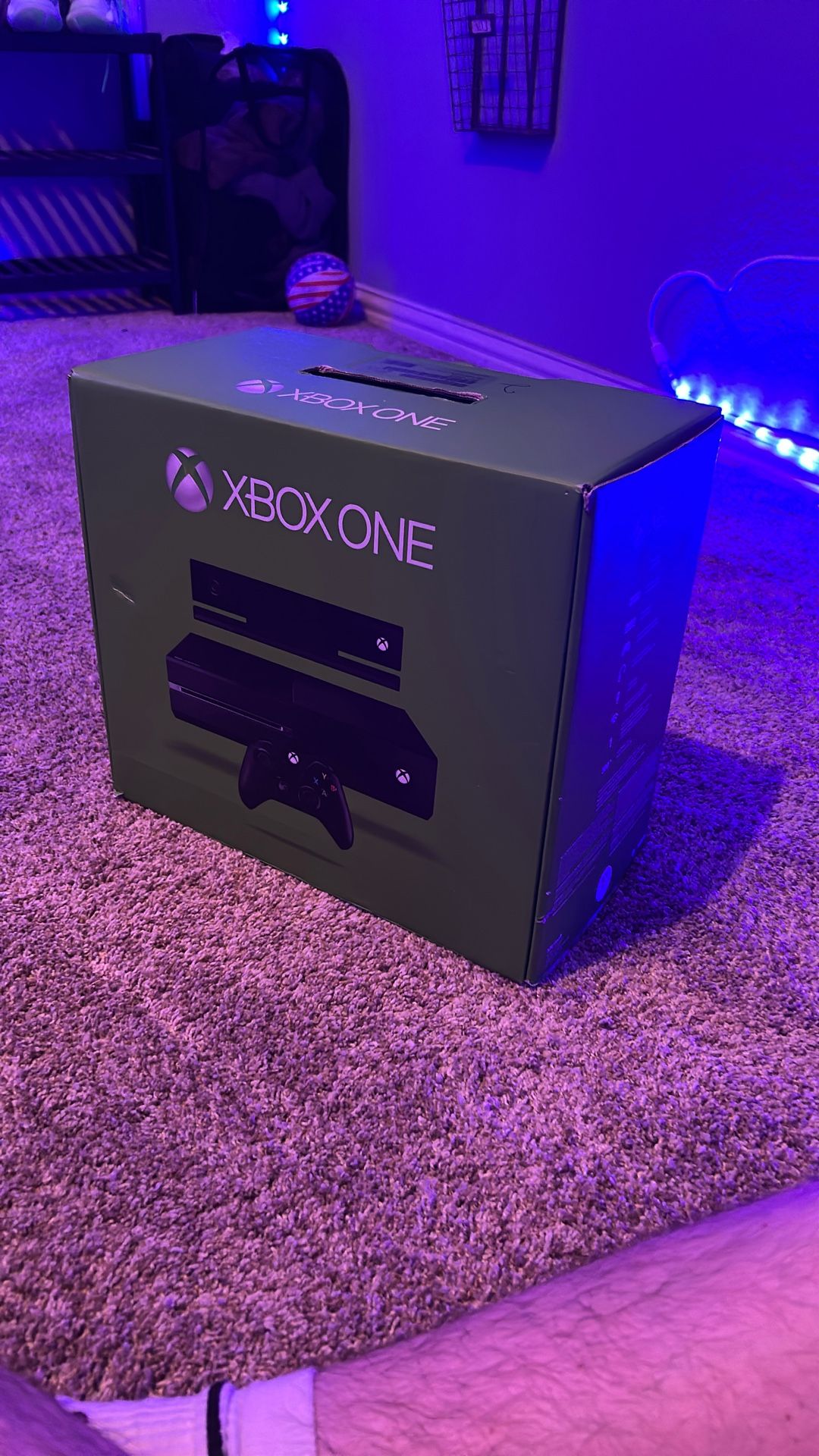 Xbox 1 With Kinect Sensor