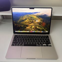 MacBook Air- Laptop 