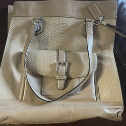 Coach Tote 