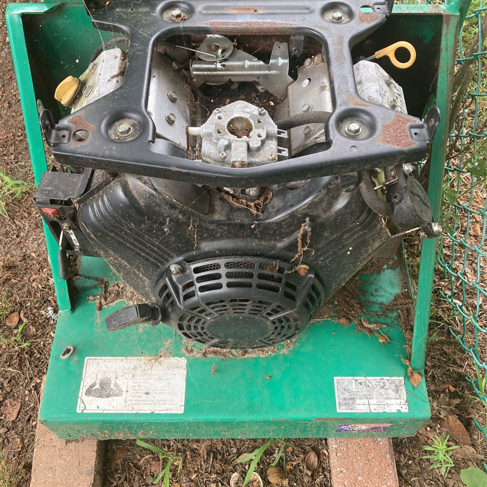 Lesco Leaf Vacuum for Sale in Mastic Beach, NY OfferUp