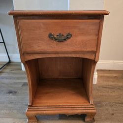 Wood night stands