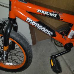 Kids Bike in Very Good Condition  16inch Wheeel