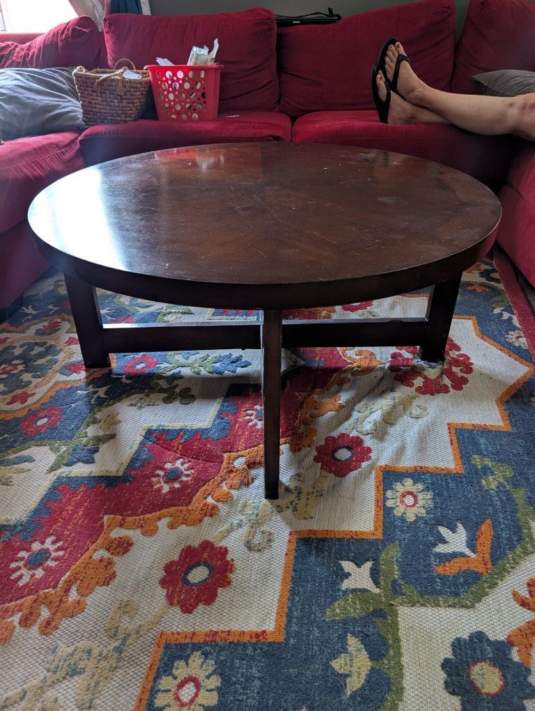 Well Loved Table With Pull Out Stools