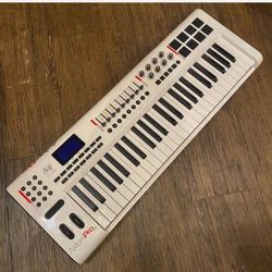 M-Audio Axiom Pro 49 Midi Controller keyboard