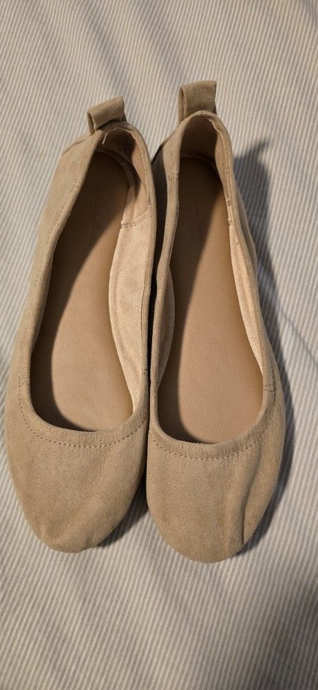 Universal Thread Flats