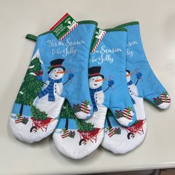 Christmas Kitchen Decor  FREE