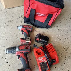 18volt Milwaukee Drill Set Combo
